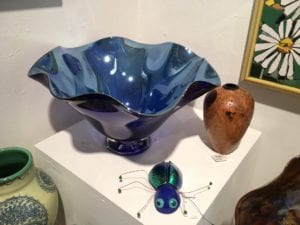 hand-crafted gift, glass bowl, wood-turned vase